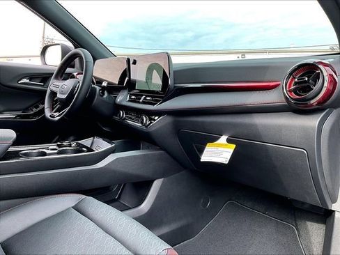 New 2026 Chevrolet Equinox RS FWD image 9