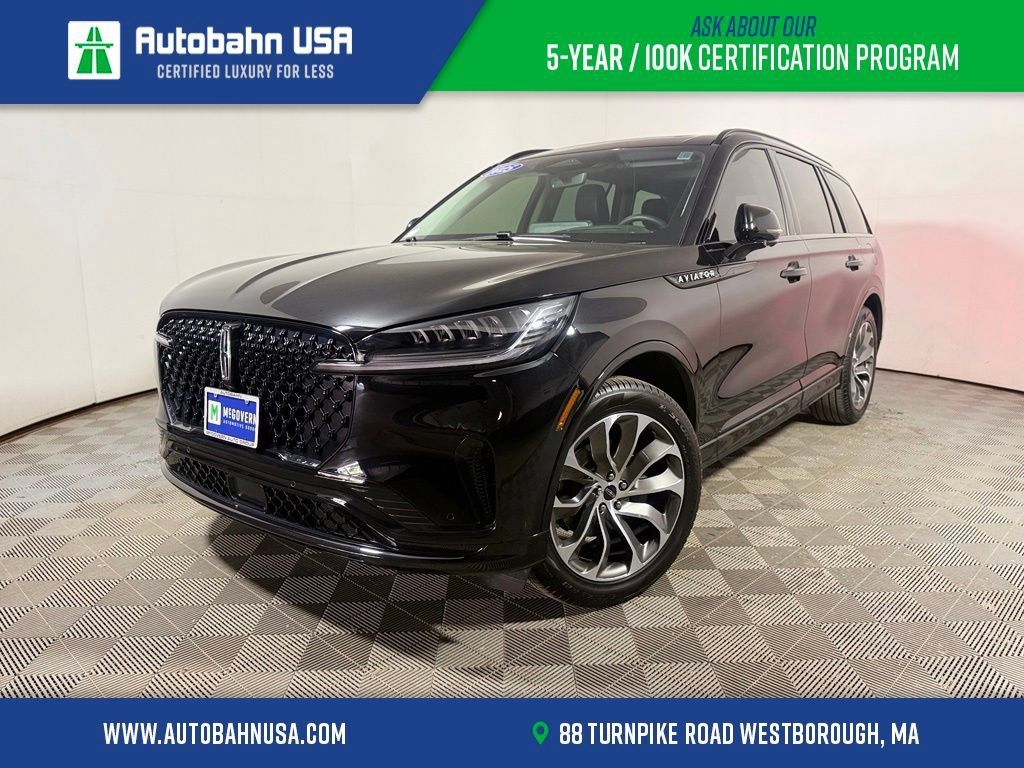Used 2025 Lincoln Aviator AWD w/ Jet Appearance Package image 1