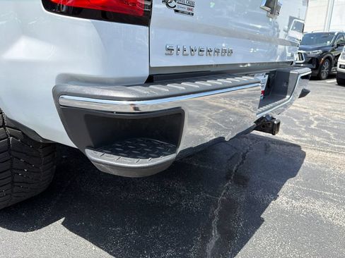 Used 2019 Chevrolet Silverado 1500 LT w/ All Star Edition AWD/4WD image 10