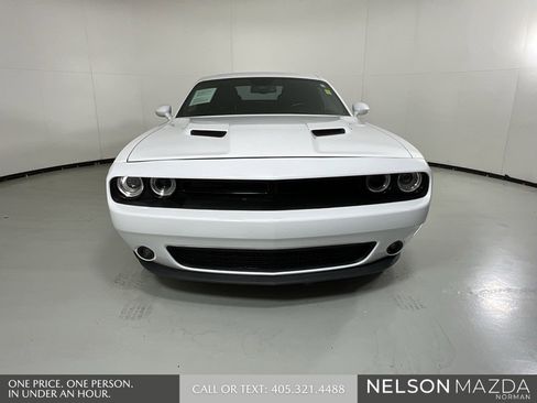 Used 2021 Dodge Challenger SXT w/ Blacktop Package image 2