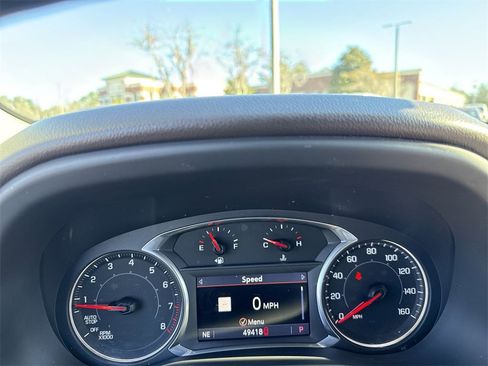 Used 2021 GMC Acadia SLT w/ Preferred Package image 13