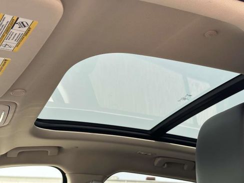 Certified 2022 Lincoln Aviator Reserve w/ Equipment Group 201A image 15