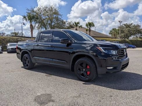 Used 2023 Honda Ridgeline Black Edition image 2