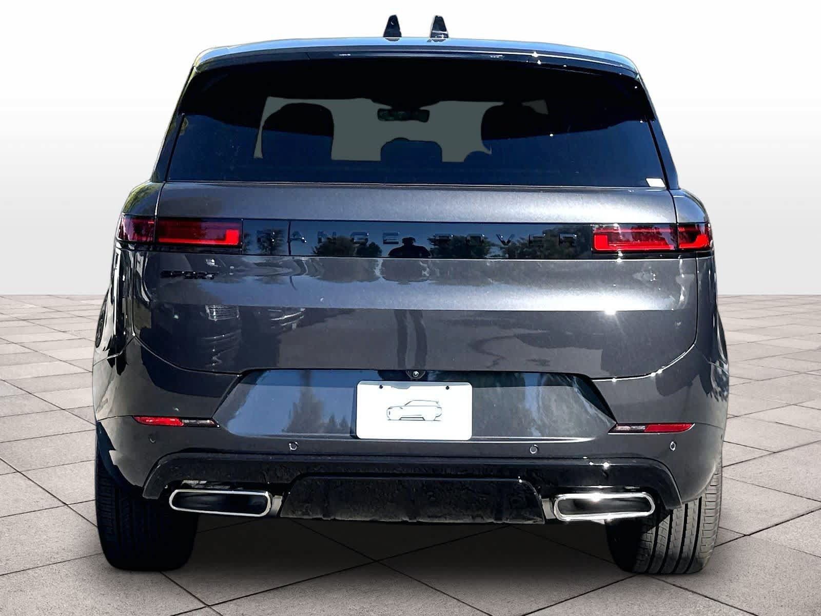 New 2026 Land Rover Range Rover Sport Dynamic SE AWD/4WD image 6
