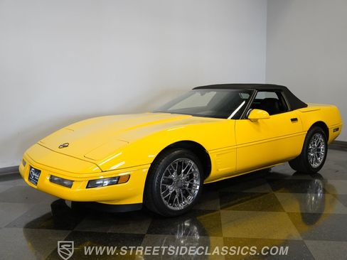 Used 1996 Chevrolet Corvette Convertible image 22