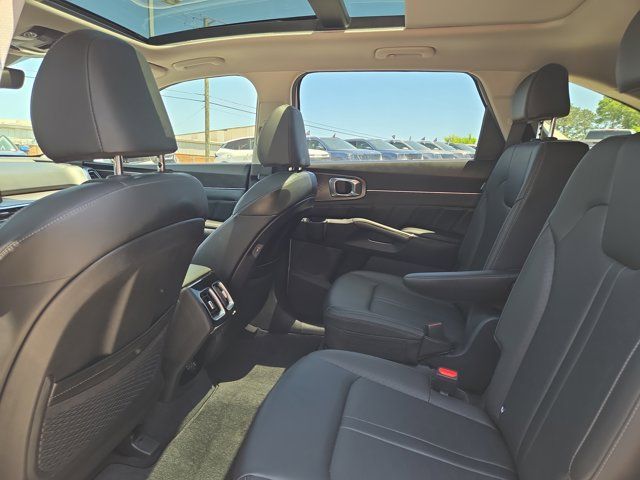 Used 2025 Kia Sorento SX FWD image 14