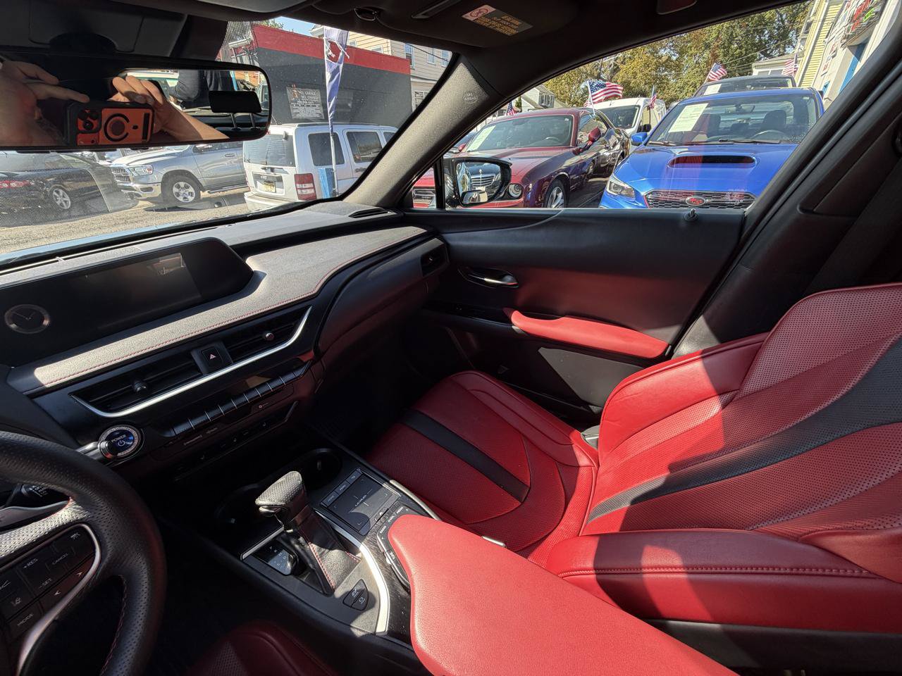 Used 2019 Lexus UX 250h F Sport w/ F Sport Premium Package AWD/4WD image 26