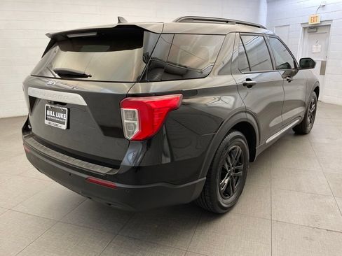 Used 2023 Ford Explorer XLT RWD image 5