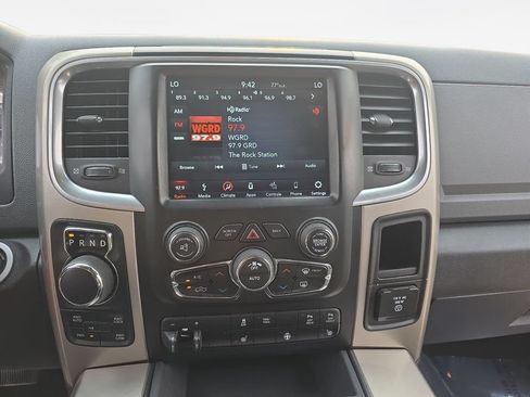 Certified 2018 RAM 1500 Big Horn AWD/4WD image 18
