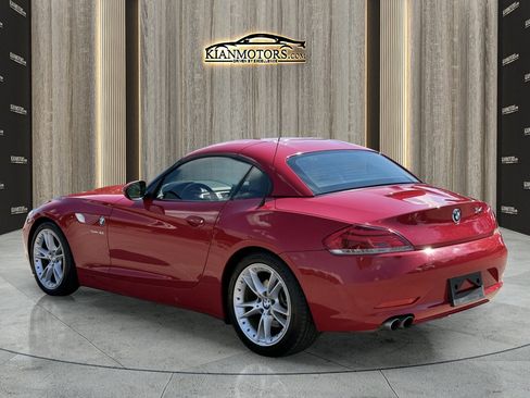 Used 2010 BMW Z4 sDrive30i w/ Premium Pkg image 13
