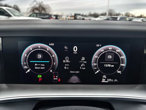 New 2026 Volkswagen Tiguan SE R-Line image 11