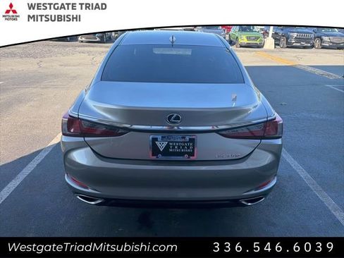 Used 2021 Lexus ES 350 w/ Premium Package FWD image 10