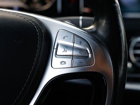 Used 2017 Mercedes-Benz Maybach S 550 4MATIC image 34