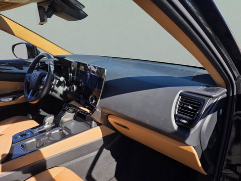 Certified 2025 Lexus NX 250 FWD w/ Premium Package image 21