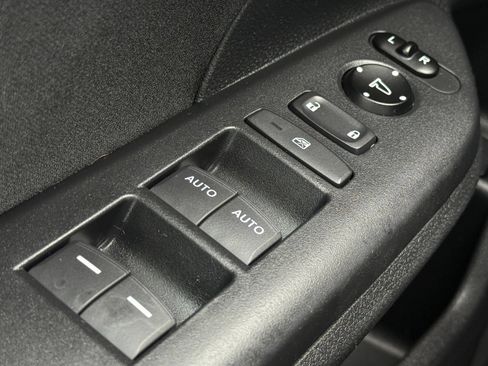 Used 2019 Honda Civic EX image 32