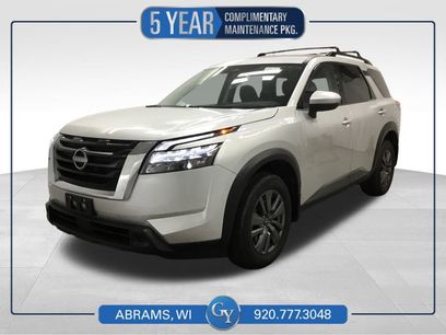 Used 2024 Nissan Pathfinder SV