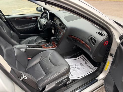 Used 2006 Volvo V70 2.5T image 25