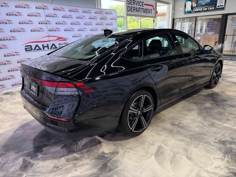 Used 2026 Honda Accord SE image 7