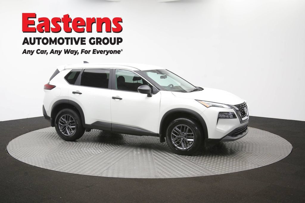 Used 2023 Nissan Rogue S AWD/4WD image 50