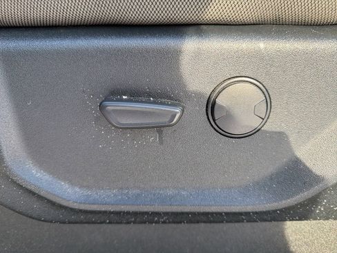 Used 2020 Ford F250 XLT w/ XLT Premium Package image 16