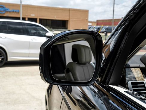 Used 2019 Land Rover Range Rover Supercharged AWD/4WD image 39