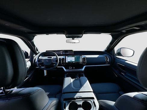 New 2026 Ford Expedition Platinum w/ Stealth Performance Package image 16