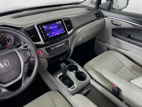 Used 2017 Honda Pilot EX image 26