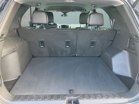 Used 2022 Chevrolet Equinox Premier w/ LPO, Floor Liner Package image 36