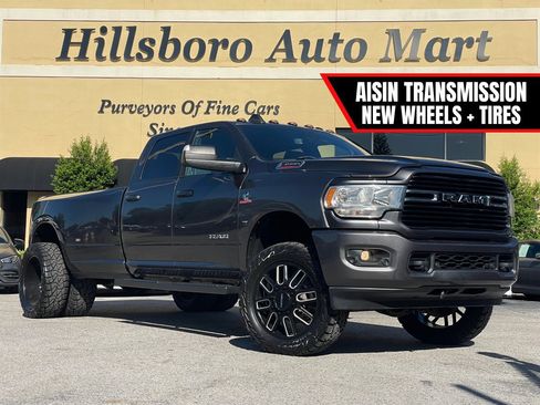 Used 2021 RAM 3500 Big Horn w/ Level 2 Equipment Group AWD/4WD image 1
