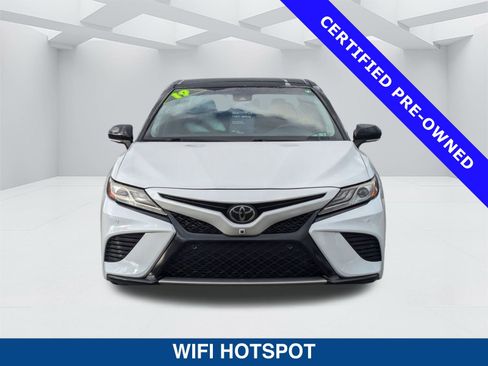 Used 2019 Toyota Camry XSE image 8