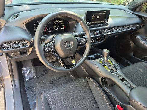 Certified 2024 Honda HR-V Sport image 10