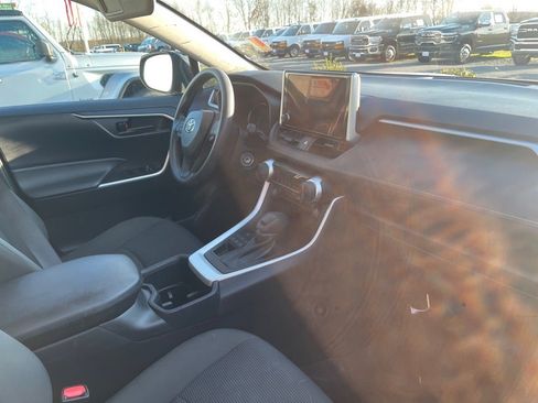 Used 2024 Toyota RAV4 LE image 23
