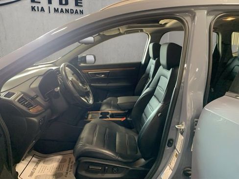 Used 2022 Honda CR-V Touring image 7