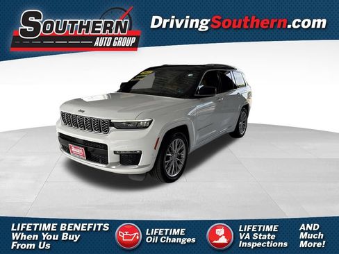 Used 2023 Jeep Grand Cherokee L Summit w/ Luxury Tech Group V AWD/4WD image 1