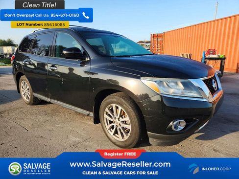 Used 2015 Nissan Pathfinder SV w/ Cargo Package FWD image 5