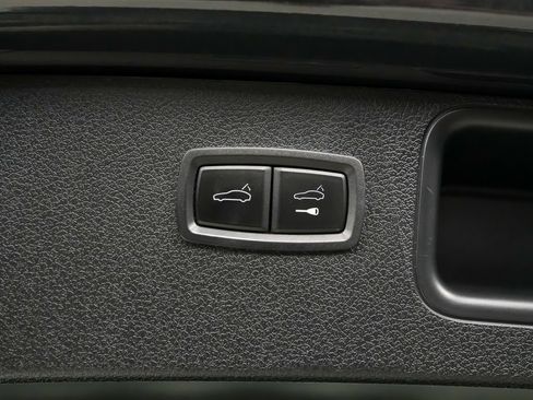 Used 2023 Porsche Macan GTS AWD/4WD image 14