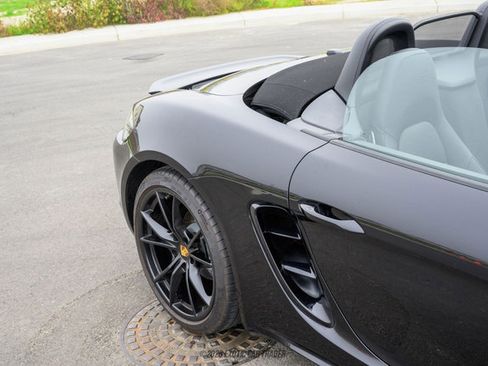 Used 2025 Porsche 718 Boxster image 95
