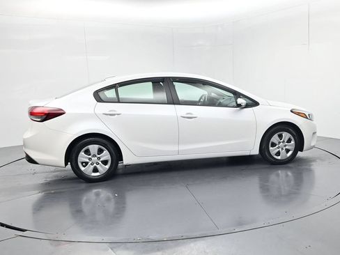 Used 2018 Kia Forte LX w/ LX Popular Package FWD image 8