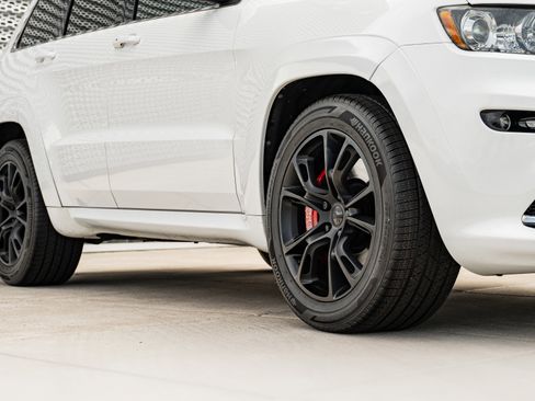 Used 2013 Jeep Grand Cherokee SRT8 AWD/4WD image 29