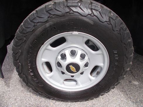 Used 2019 Chevrolet Silverado 2500 W/T image 11