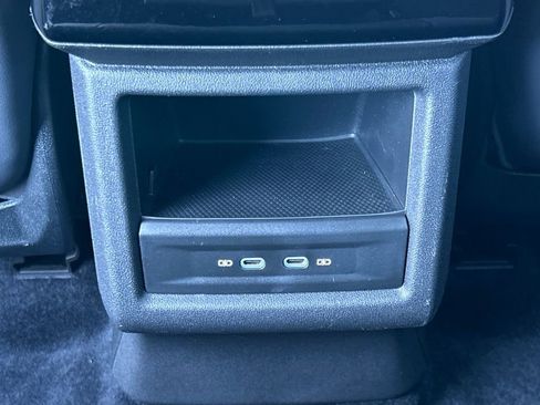 Used 2023 Volkswagen ID.4 Pro S image 52