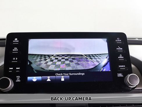 Used 2022 Honda Accord Sport image 4