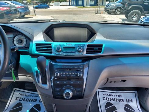 Used 2013 Honda Odyssey Touring Elite image 12