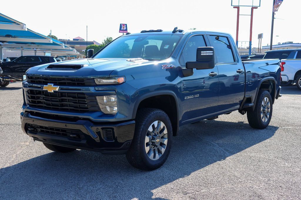 New 2026 Chevrolet Silverado 2500 Custom w/ Custom Value Package AWD/4WD image 6
