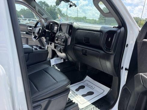 Used 2019 Chevrolet Silverado 1500 W/T w/ WT Fleet Convenience Package AWD/4WD image 12