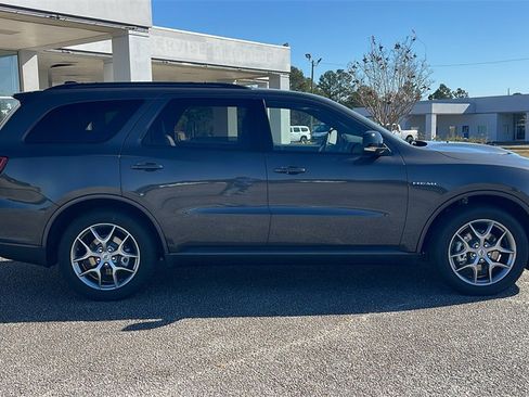 New 2026 Dodge Durango GT image 9
