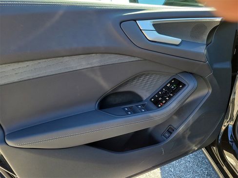 Used 2025 Audi A5 2.0T Premium Plus Sedan w/ Premium Plus image 19