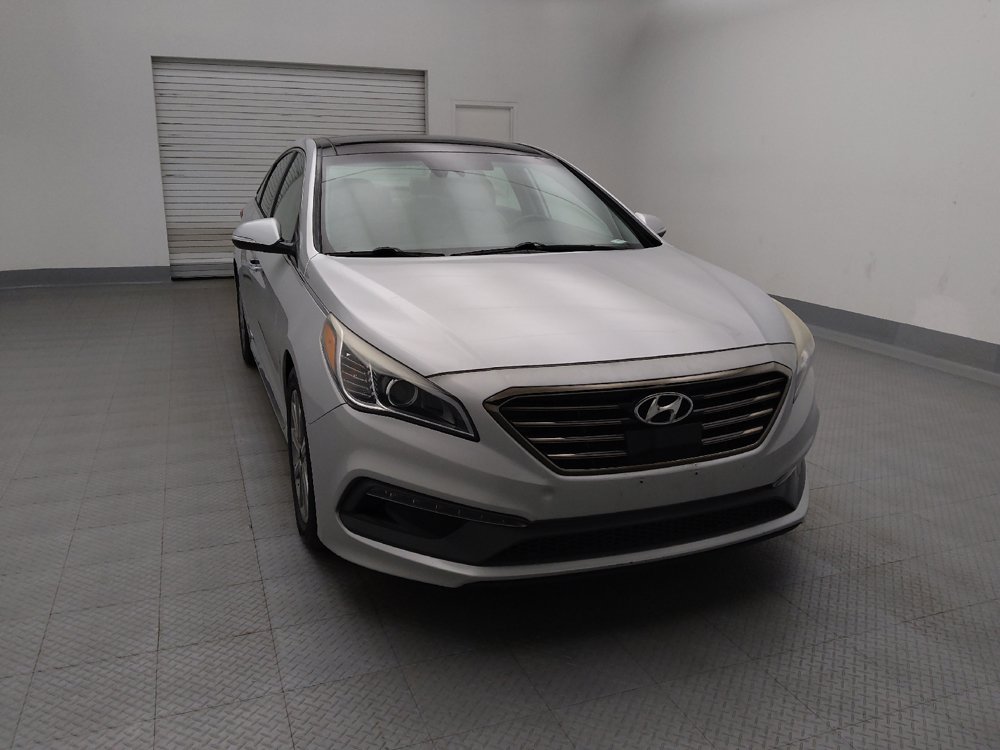 Used 2016 Hyundai Sonata Limited w/ Option Group 05 FWD image 14