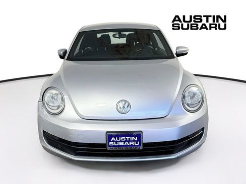 Used 2014 Volkswagen Beetle 2.5 FWD image 2