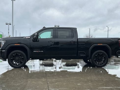 New 2026 GMC Sierra 2500 AT4 w/ Technology Package image 3